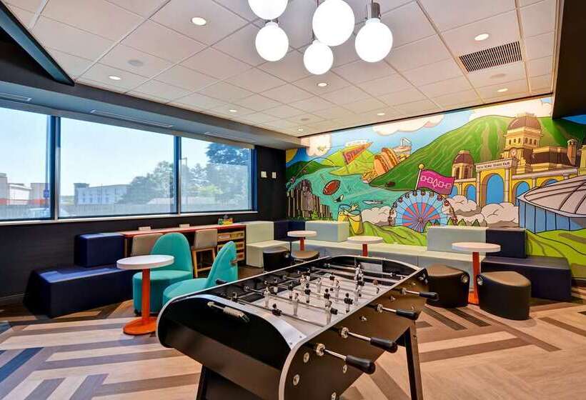 Отель Tru By Hilton Syracuse North Airport Area