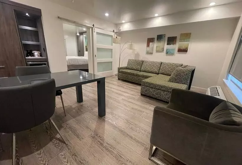 Surestay Plus Hotel By Best Western Tempe University