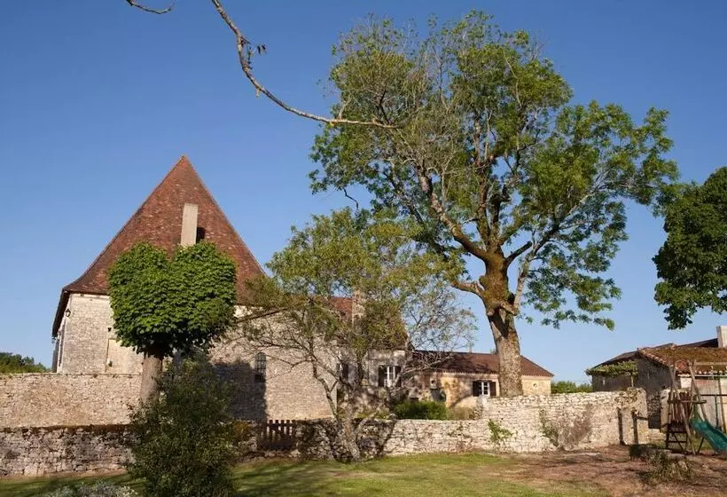 تختخواب و صبحانه Domaine De L Age