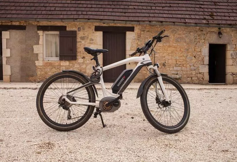 تختخواب و صبحانه Domaine De L Age