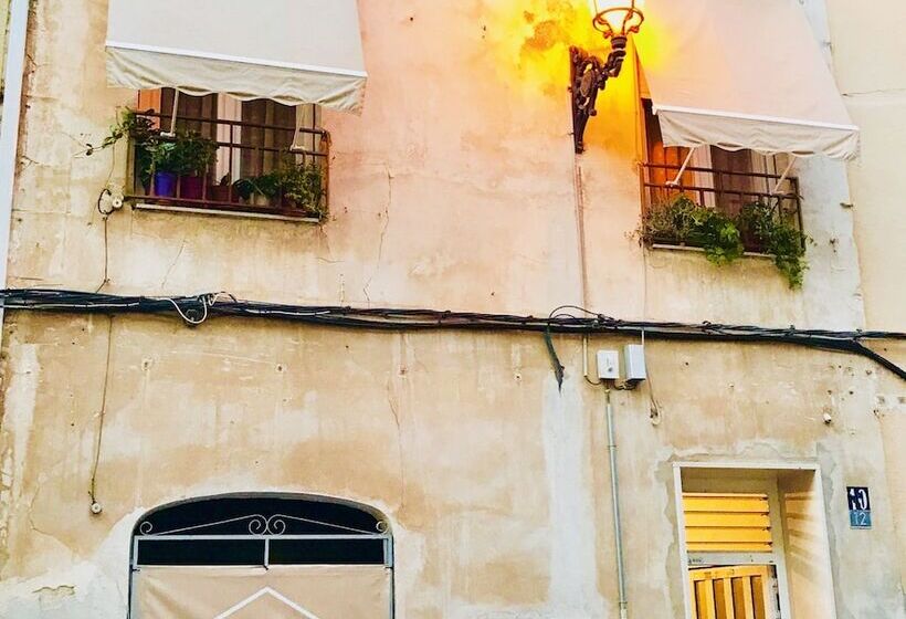 Casa Ekaterina De Novelda