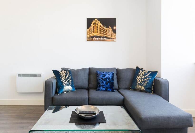 Kcs Luxury Apartment   Broad Street Birmingham