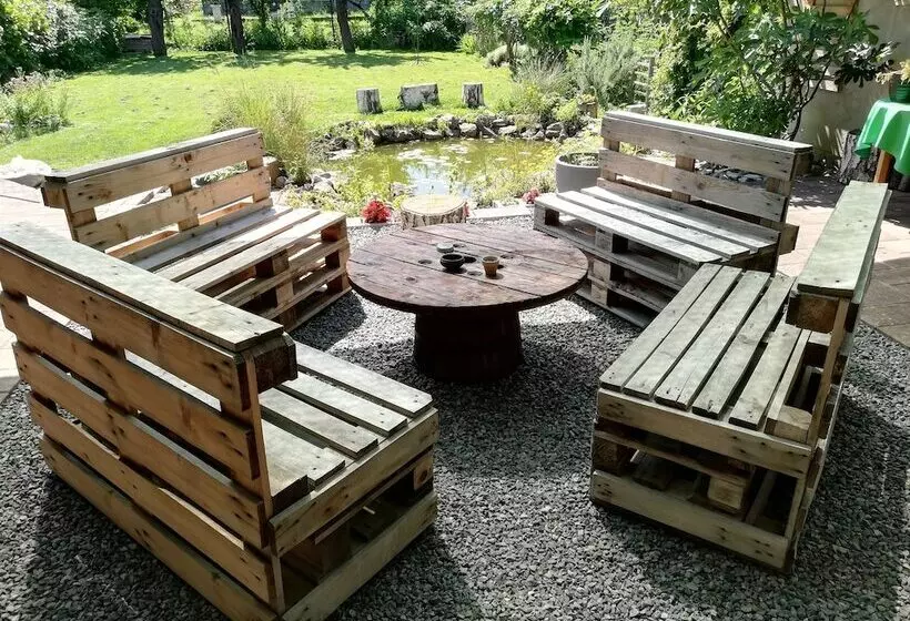 ペンション Studio Apartments Korosteljev