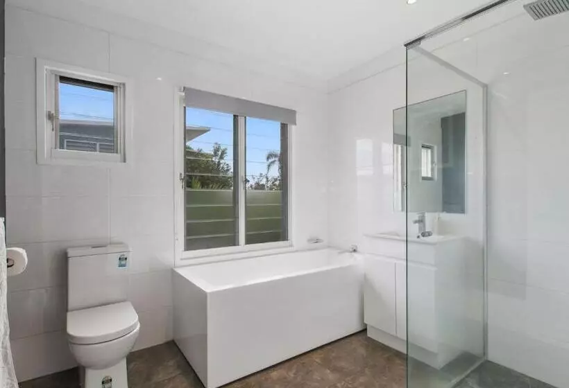 Beach House On Pearl   Kingscliff Central