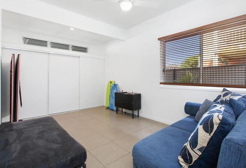 Beach House On Pearl Kingscliff Central