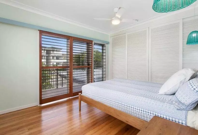 Beach House On Pearl   Kingscliff Central