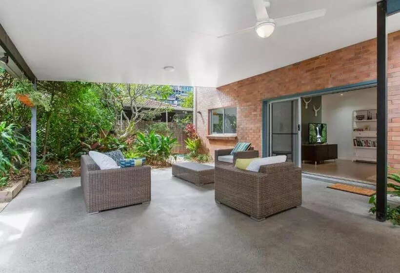 Beach House On Pearl   Kingscliff Central