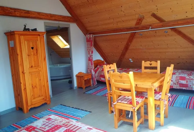 تختخواب و صبحانه Chambres D Hôtes La Petite Finlande