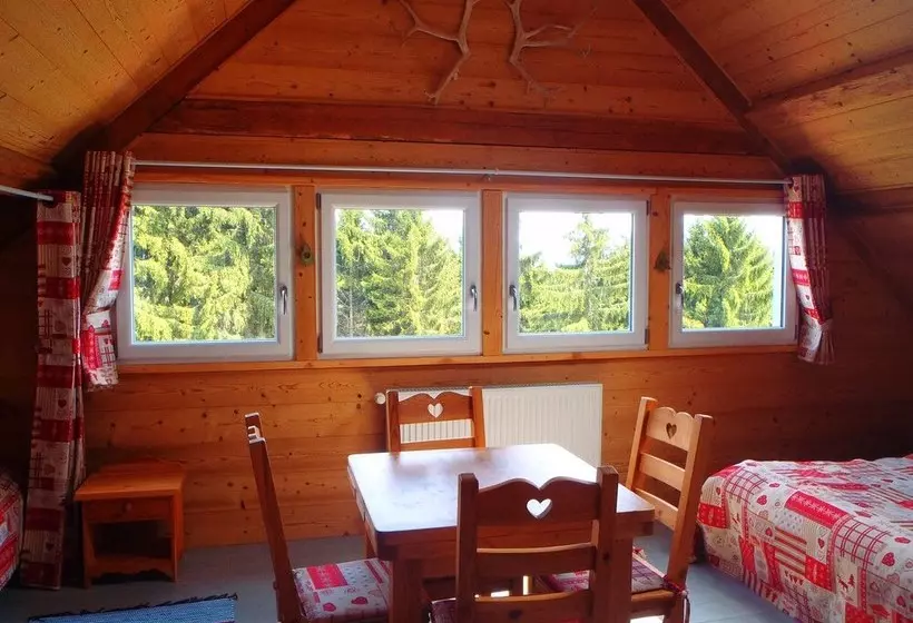 تختخواب و صبحانه Chambres D Hôtes La Petite Finlande