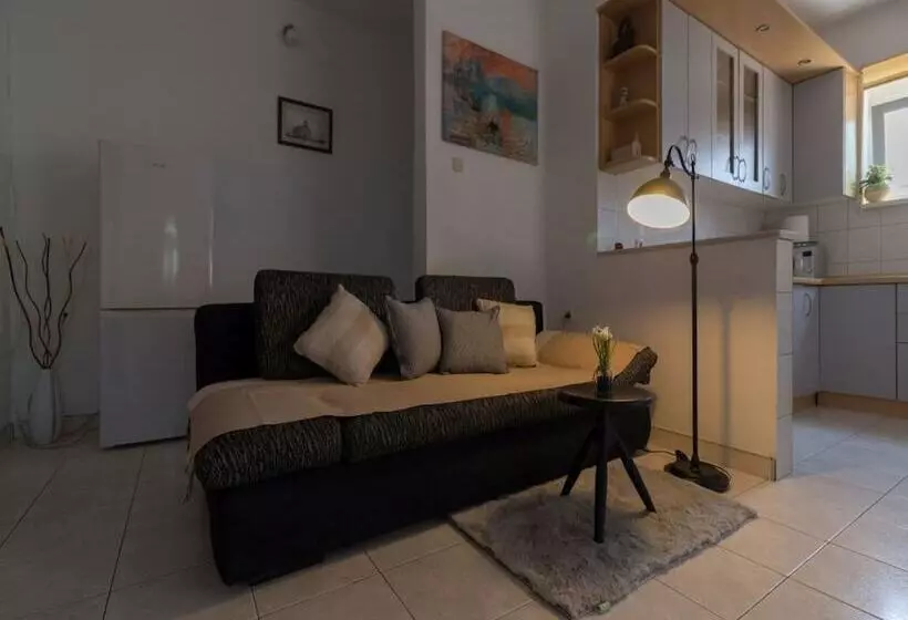 Comfortable Apartment Luka