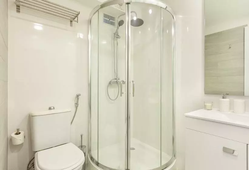 D&s   Torne Apartments