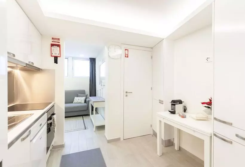 D&s   Torne Apartments