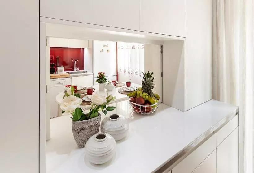 D&s   Torne Apartments