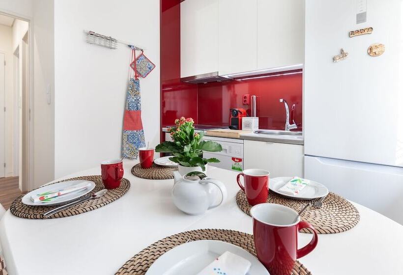 D&s   Torne Apartments