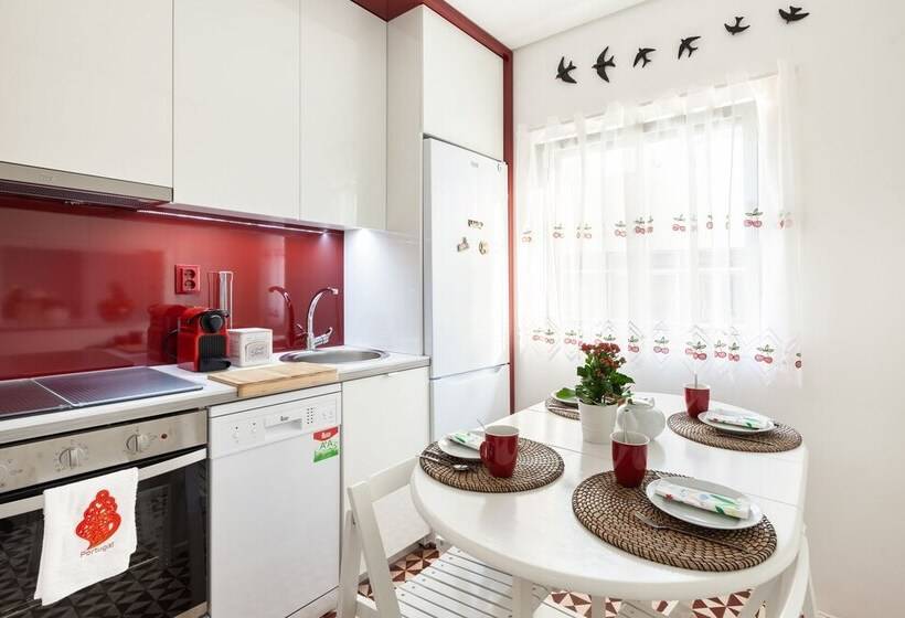 D&s   Torne Apartments