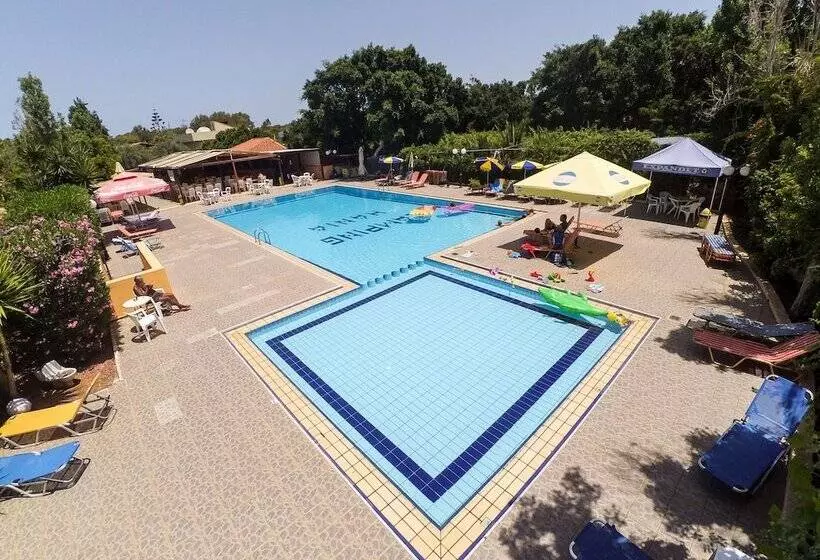 ホテル Camping Chania