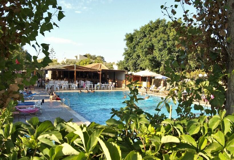 فندق Camping Chania