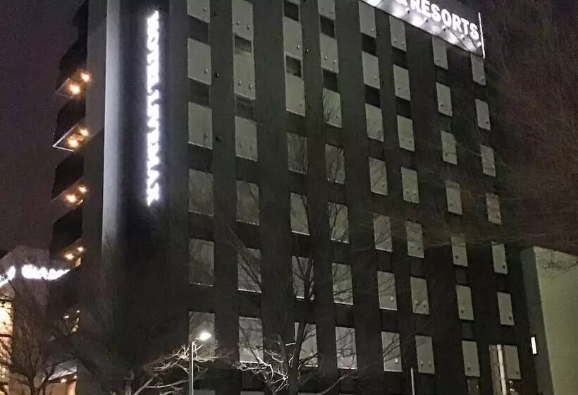 Hotelli Livemax Chibaminatoekimae