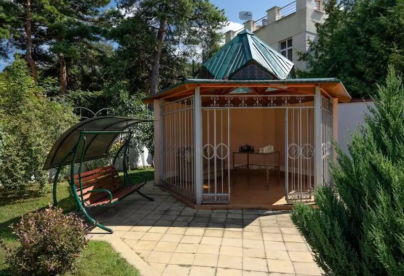 Hotelli Pansionat Zvezdniy