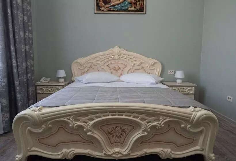 هتل Venice