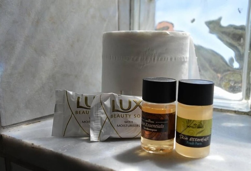 Pension (Hôtel basse catégorie) Katsenos Studios