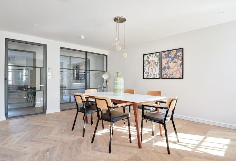 Sonder Sloane Square