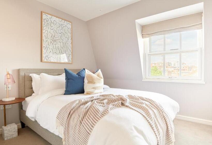 Sonder Sloane Square