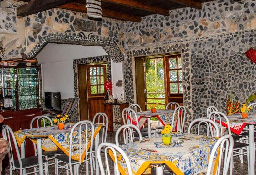 پانسیون Pousada Vila Paraíso