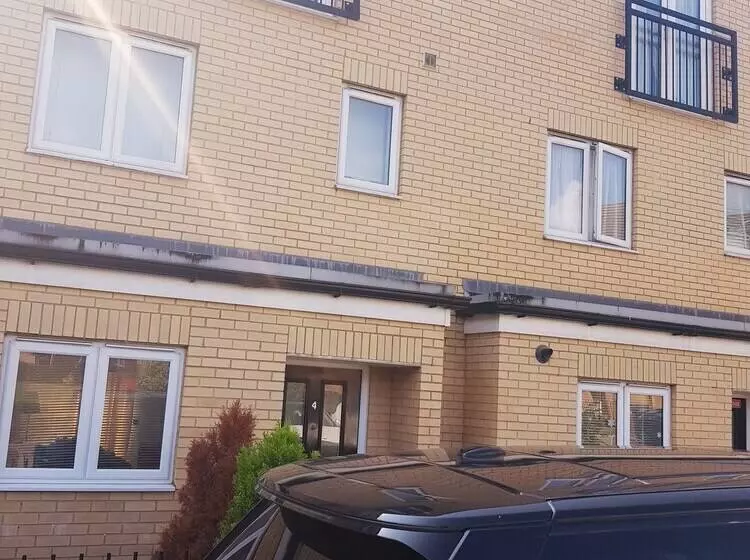 Majatalo Lakeside Palace