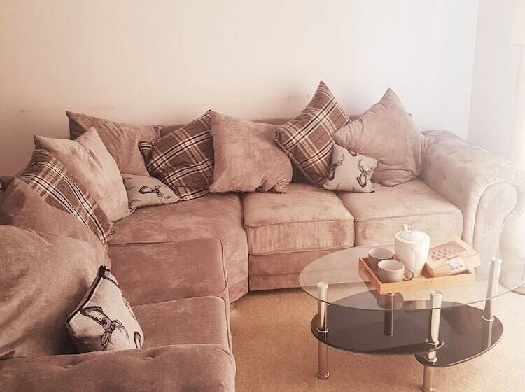 膳宿费 Lakeside Palace