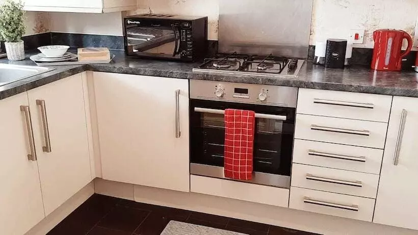 Majatalo Lakeside Palace