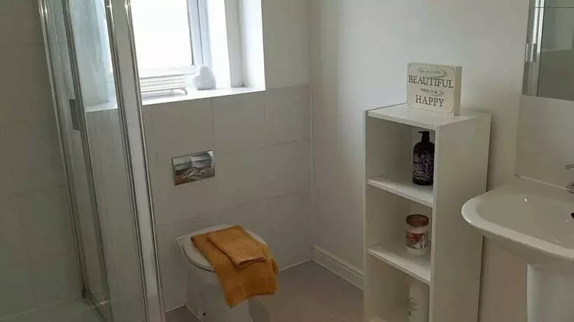 Majatalo Lakeside Palace