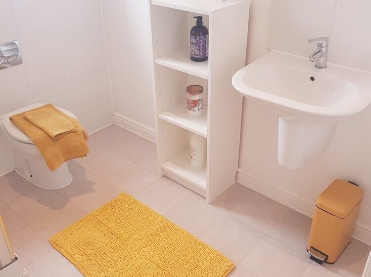 膳宿费 Lakeside Palace