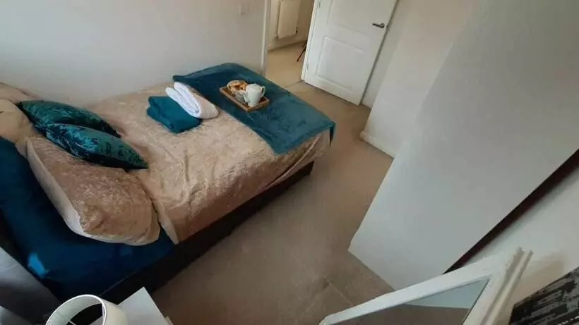 Majatalo Lakeside Palace