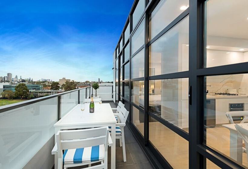 The Hamptons Apartments St Kilda