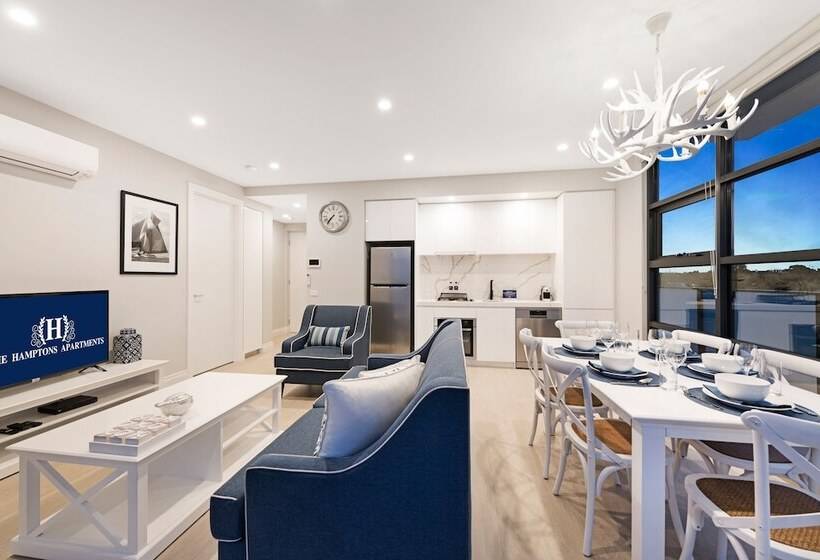The Hamptons Apartments St Kilda