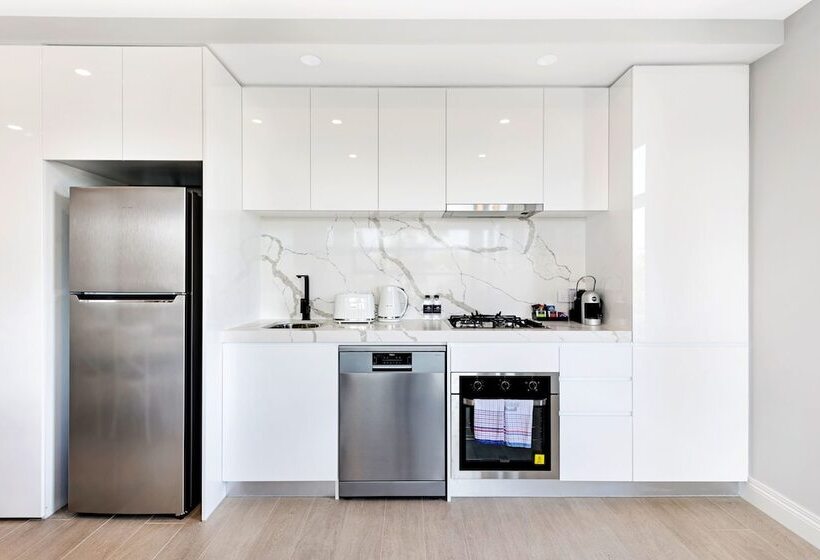 The Hamptons Apartments St Kilda