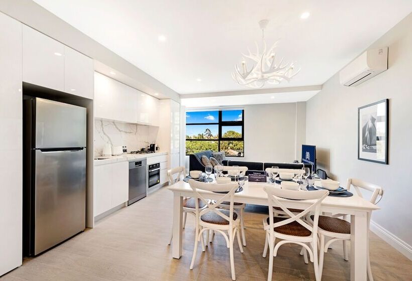 The Hamptons Apartments St Kilda