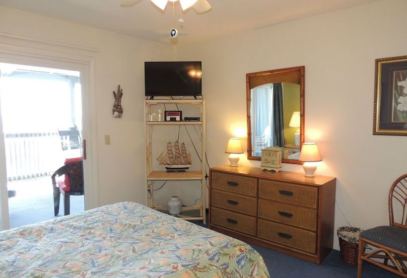 Windy Shores I #103 Ocean Front