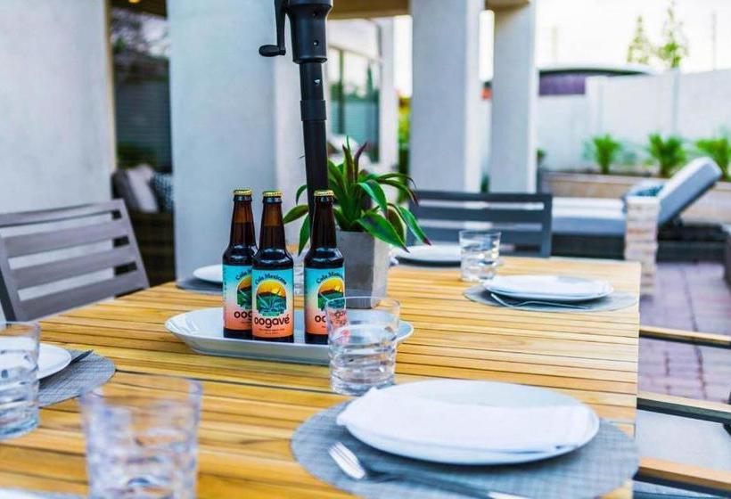 Amelia  Pueblo Viejo