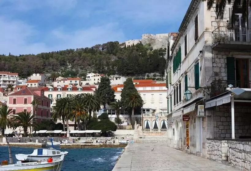 Apartment Hvar   Center Town