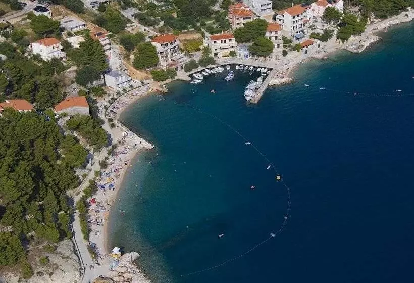 پانسیون Guest House Davor Tomas