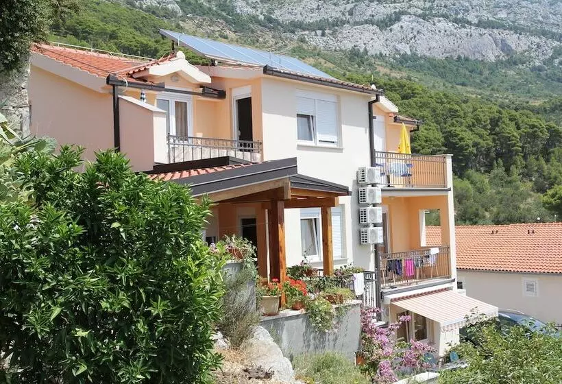 پانسیون Guest House Davor Tomas