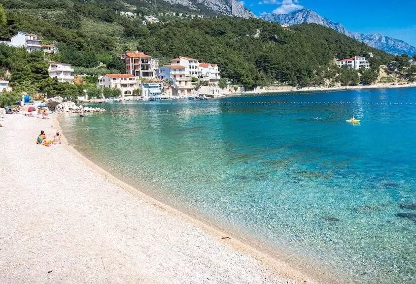 پانسیون Guest House Davor Tomas