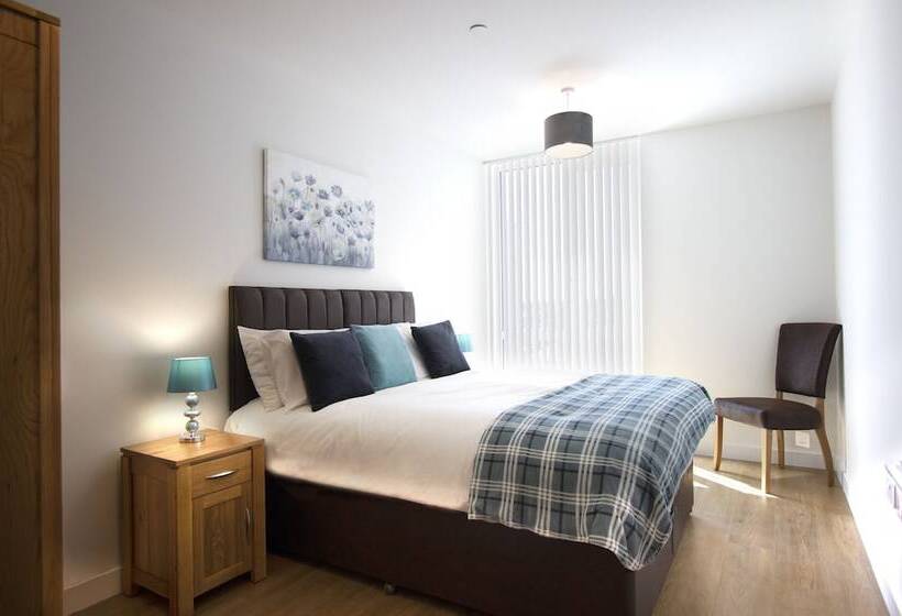 Royal Winchester House