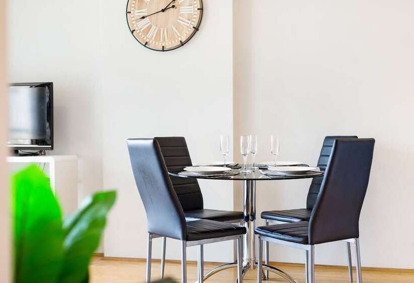 Surry Hills 1012 Elizabeth Apartment