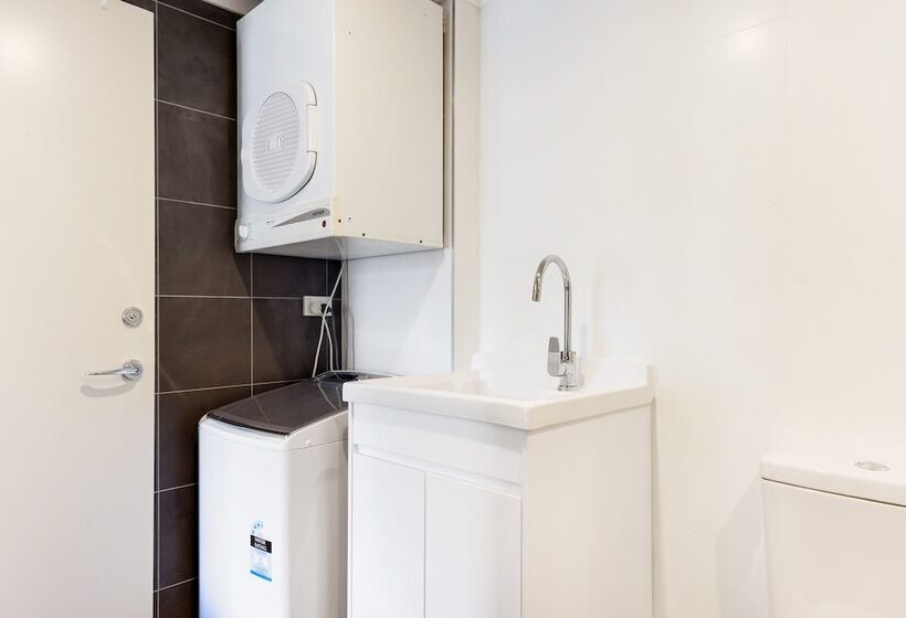 Surry Hills 1012 Elizabeth Apartment