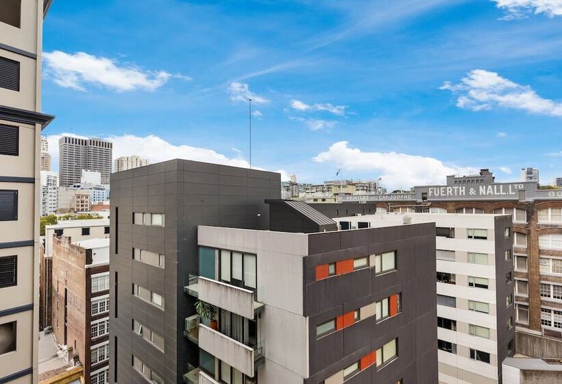 Surry Hills 1012 Elizabeth Apartment