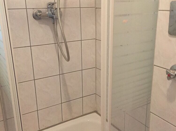 Zimmervermietung Lösken 2