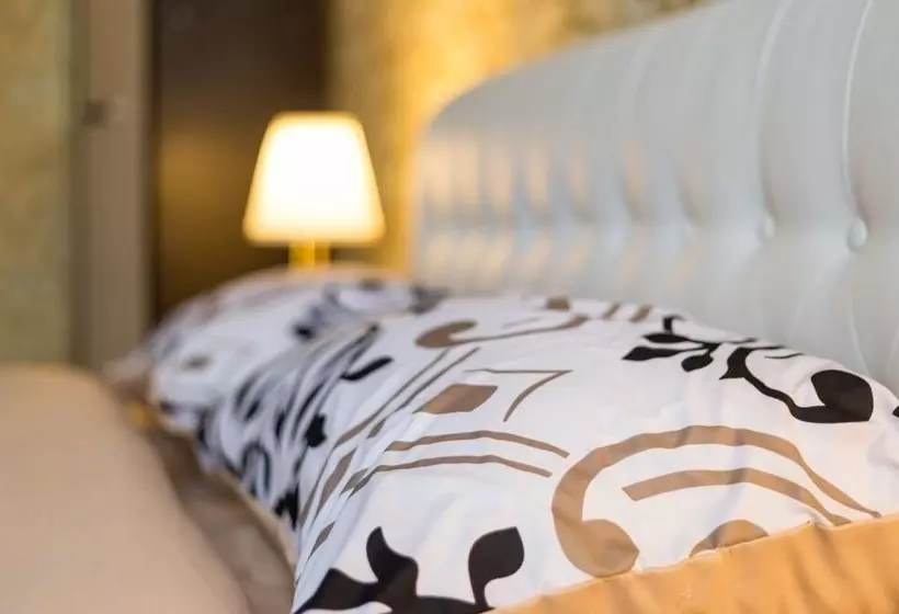 Apartment On Smolenskiy Bulevard 3